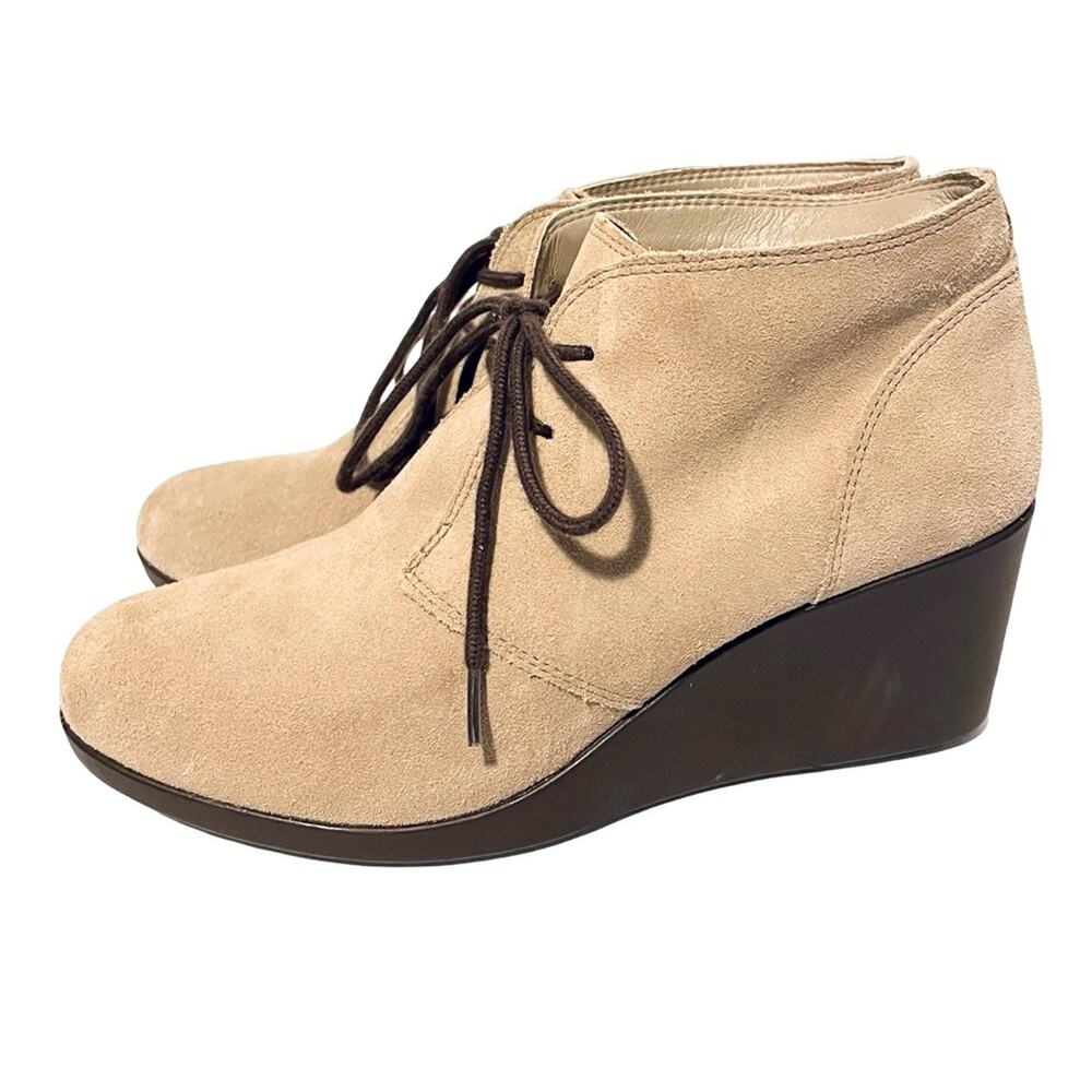 Crocs Leigh Wedge Suede Tan Booties Shootie Size 6.5